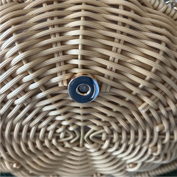 Tommy Bahama | Turtle Woven Bag 🐢 - Picture 5 of 7